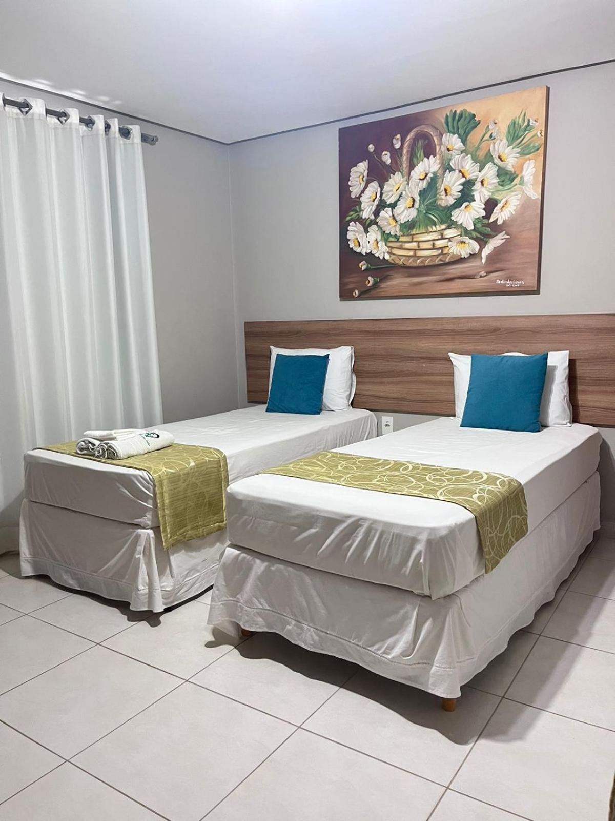 Hotel Cantinho Verde Teixeira de Freitas Habitación foto